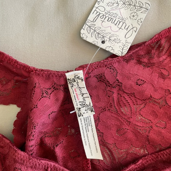 NWT Free People Lace Off the Shoulder Brami Bralette, Rouge (Marooon) - Picture 8 of 8
